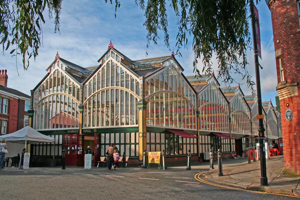 The Manchester Stockport Exteriör bild